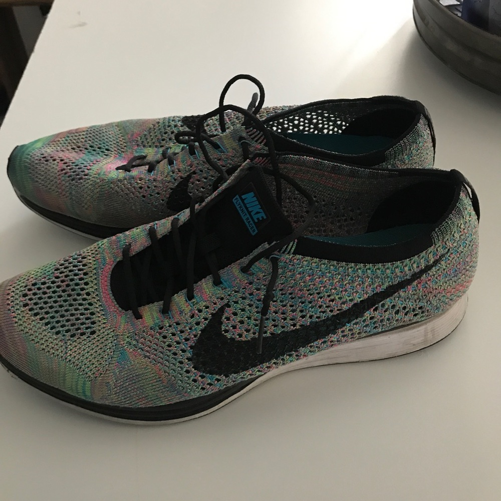 Fly knit racers multi color